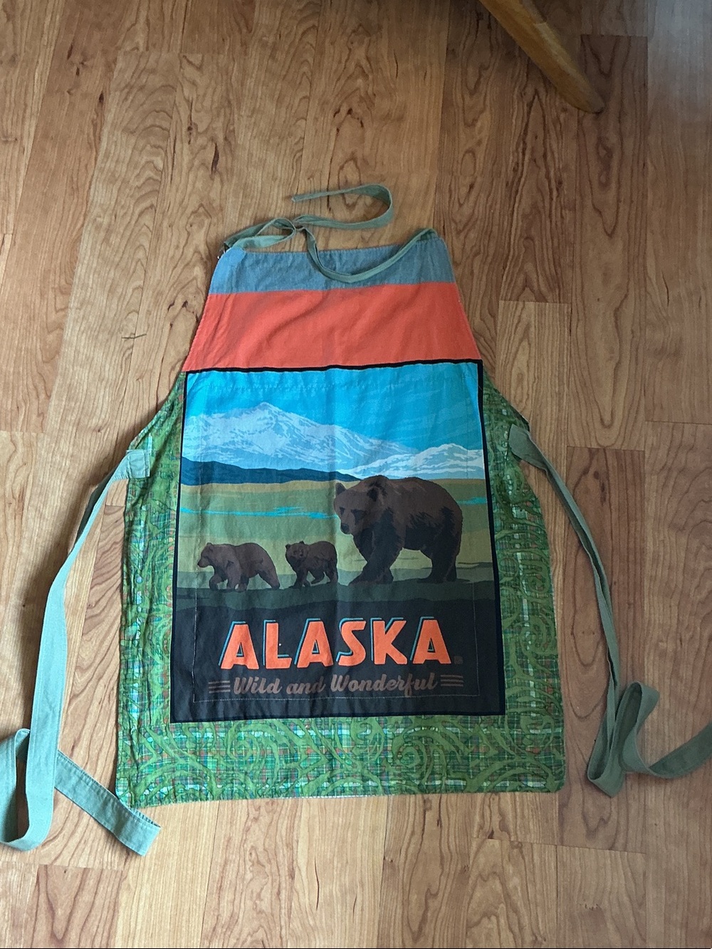 Alaska Wild and Wonderful Bear Print Apron - Green & Orange
